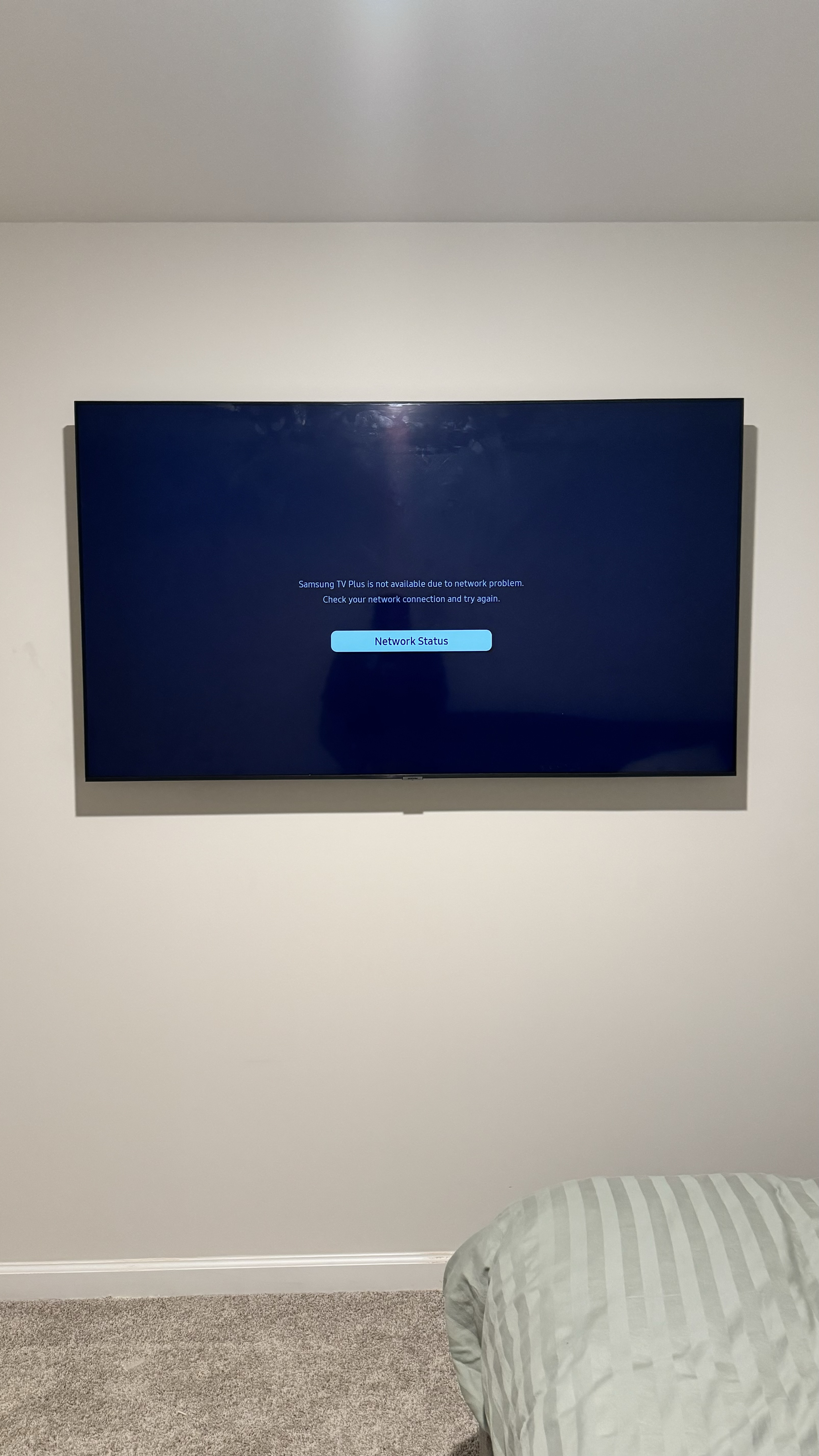 The Everyday, a TV wall built by SEIN ME in New Jersey. A clean everyday TV mount with the wires hidden in the wall and a new outlet behind the TV.